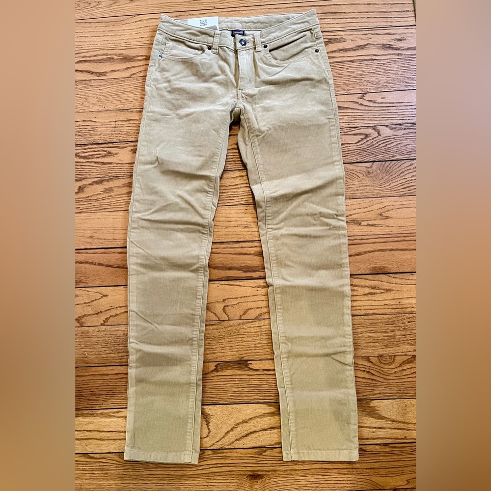 NWT Patagonia Women’s Fitted Corduroy Pants